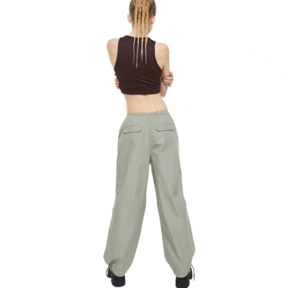 Divided H&M 90’s Y2K Parachute Pants Green Wide Leg Drawstring M - Picture 12 of 12